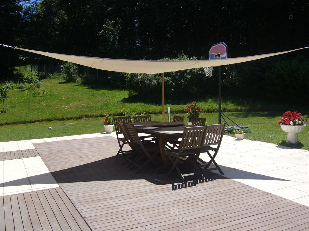Le Jardin Ombrage Bed & Breakfast Saint-Paul-dʼIzeaux Exterior foto